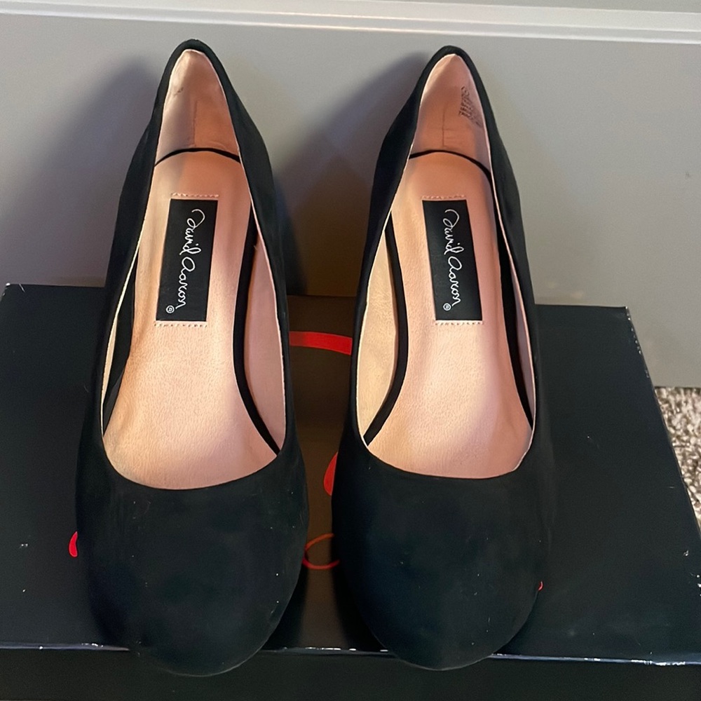 Daniel Aaron Wedges Size 6